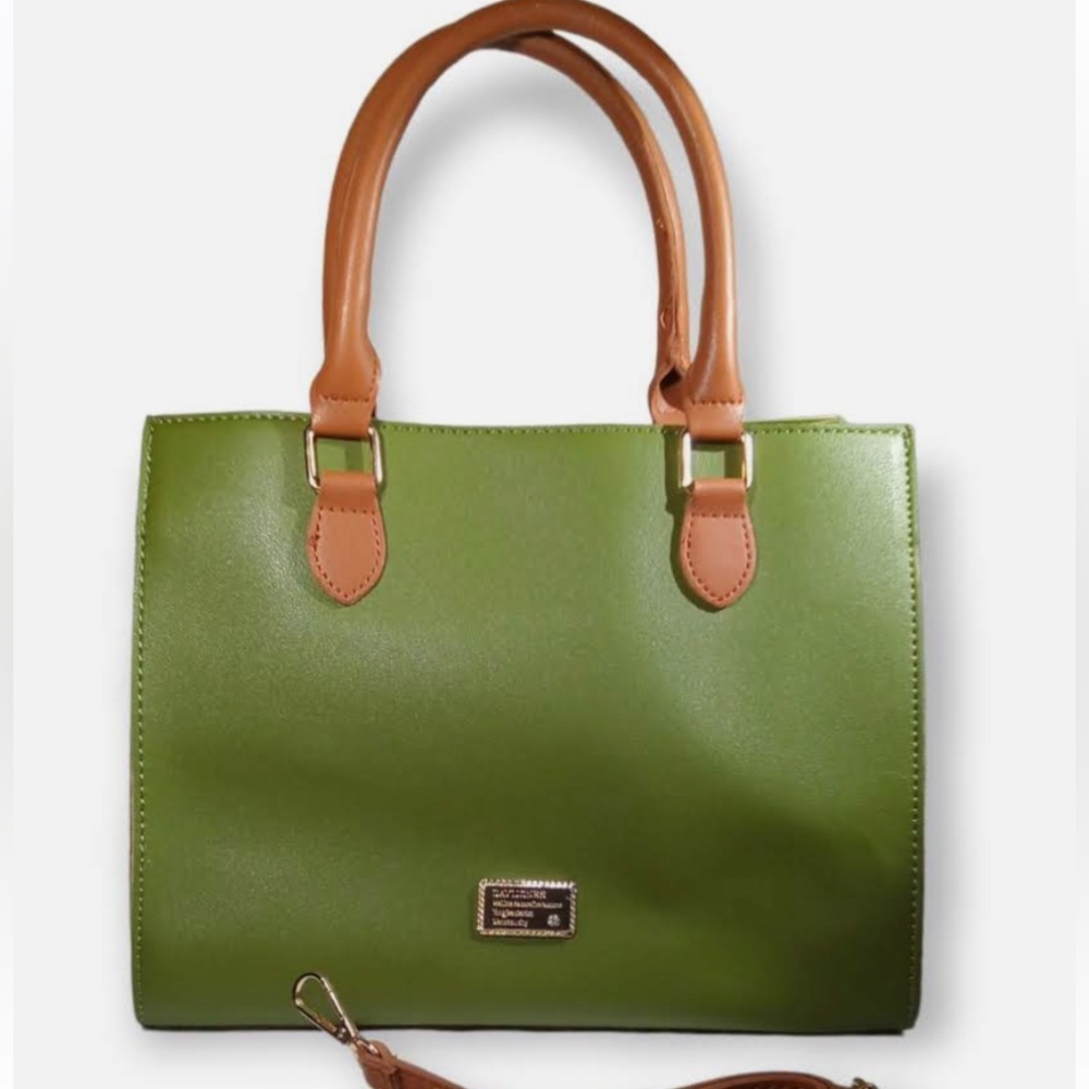 Davijones 💕 avocado 🥑 purse
